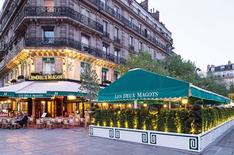 Découvrez ce café littéraire à Paris, totalement unique