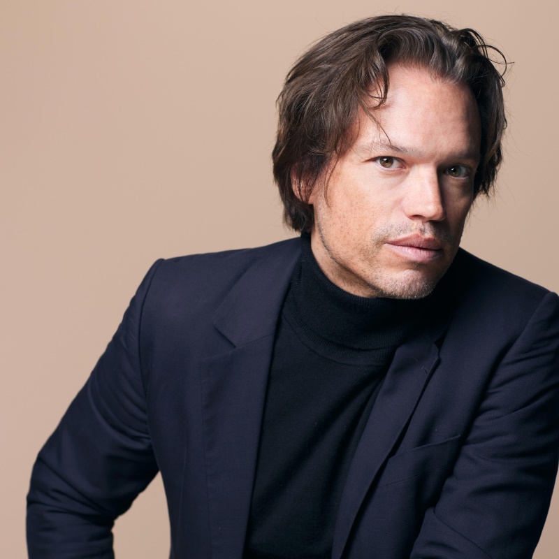 Writer's Monday with Thibault de Montaigu
