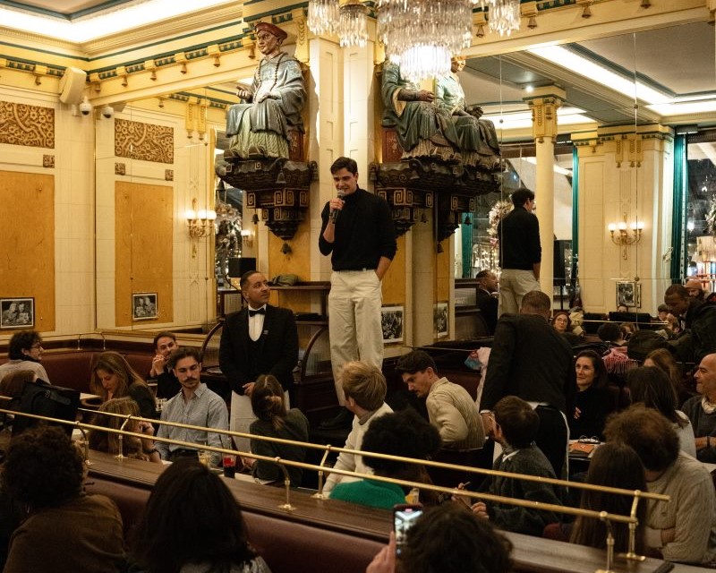 Découvrez la maison Les Deux Magots